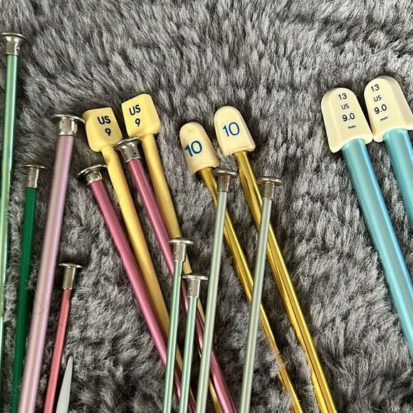 Colorful Knitting Needles 12 pairs with some singles. - Picture 2 of 5